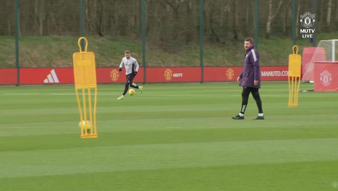 卡里克已分析热刺每场比赛，认为此战挑战最大！誓破曼联不胜魔咒