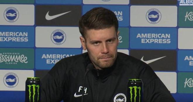 米尔纳将追平英超历史出场纪录，许尔策勒：他是我们的榜样