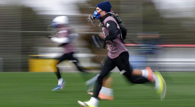 阿斯：皇马始终对马斯坦托诺充满信心，视他为未来的储备力量