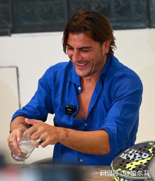 动9次手术的帅哥前锋，16岁首秀，20岁加盟国米，31岁踢意丙