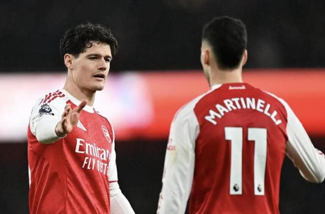 内尔高：没上场机会确实沮丧，但关键是如何转化为积极的力量