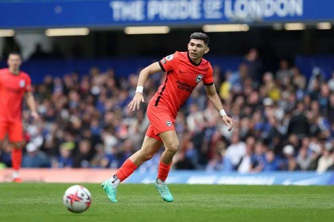 记者丨米兰冬窗关窗前还曾尝试引进他