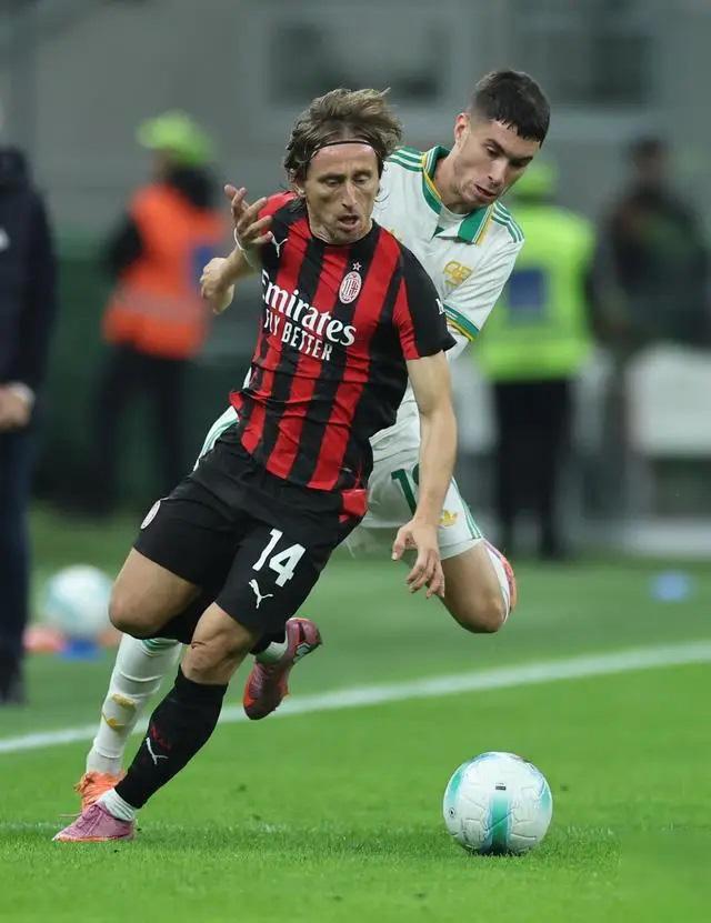 意甲-比萨VSAC米兰:保级队扼杀红黑军团争冠梦?