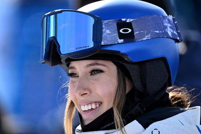 中国第5金!自由式滑雪U型池谷爱凌卫冕 李方慧亚军