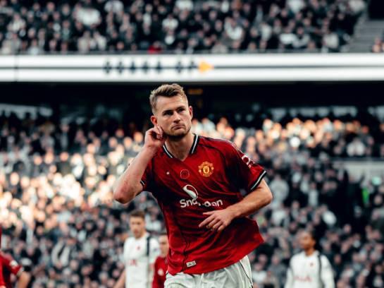 曼晚:德利赫特并不急于复出,他希望彻底解决背部问题后回归