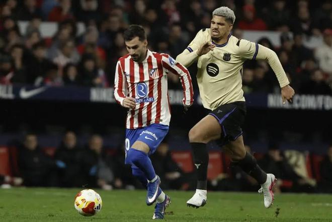 马卡：巴萨扩容申请遭市政府否决，诺坎普对阵马竞仍限45000人