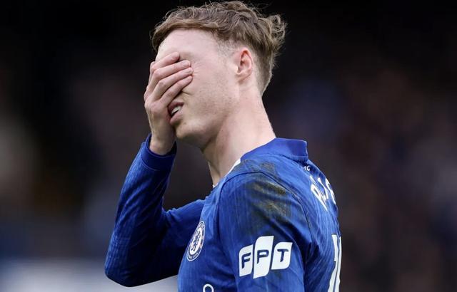 英格兰球员协会CEO:现在赛程太密集了,帕尔默得多长一只肺