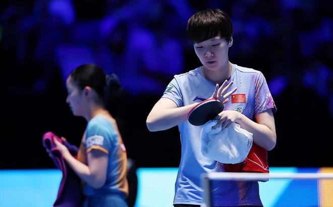 对张本美和11连胜+对日乒39连胜!王曼昱4-2晋级 王之蔑视超淡定