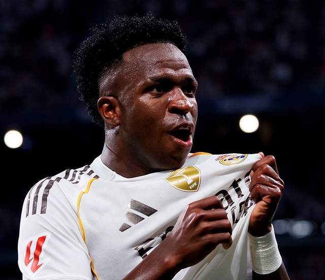 阿隆索下课后 维尼修斯当大腿：5场6球！皇马开启续约谈判