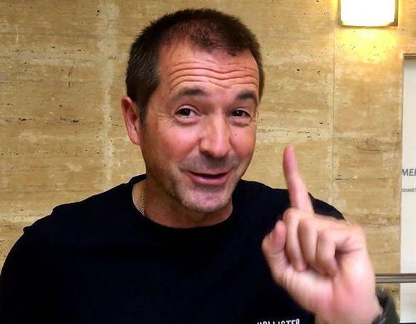 评论员：皇马没啥战术，只知道把球交给姆巴佩或维尼修斯发挥