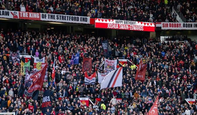 曼晚:季票涨价5%能为曼联带来额外收入约200万英镑