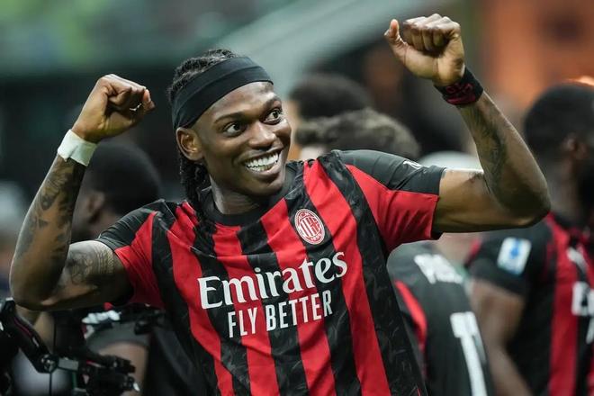 体坛午爆|AC米兰本赛季双杀国米,中国女足今与朝鲜争小组头名