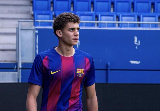 巴萨生涯首秀即破门，哈姆扎-阿卜杜勒卡里姆为巴萨U19A出场