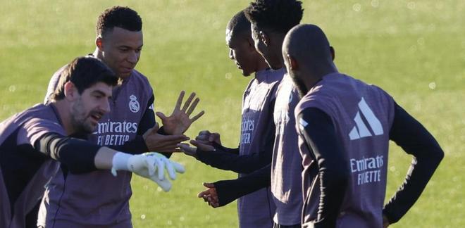 卡尼萨雷斯：大家不应质疑姆巴佩职业态度，他对皇马十分忠诚