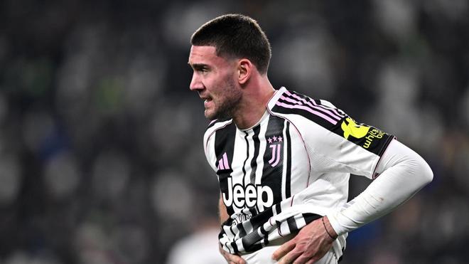 此前伤缺超过三个月，迪马济奥：弗拉霍维奇已经参加合练