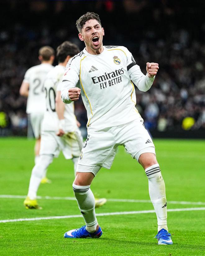 随着皇马4-1大胜+马竞1-0！西甲最新积分榜：巴萨仅领先1分