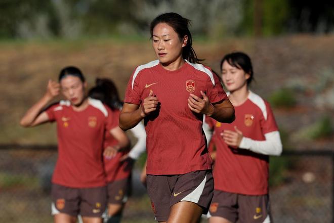 体坛联播｜中国女足冲击亚洲杯决赛，内马尔落选巴西队名单