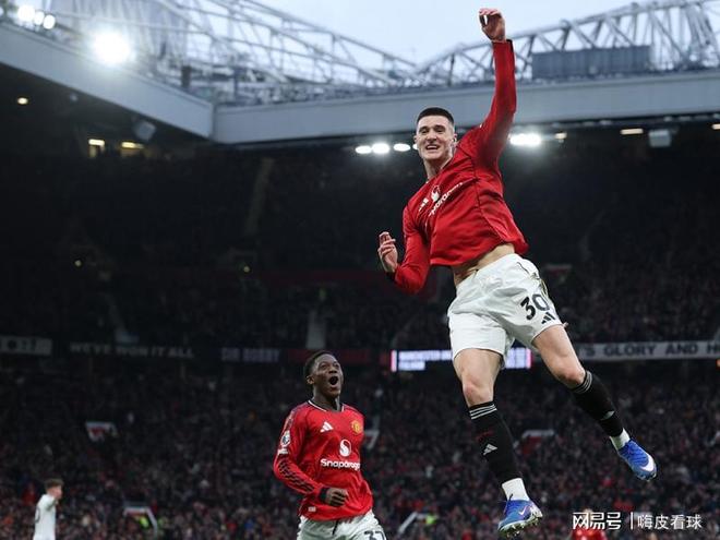 官宣！整个四月份，曼联比赛都在深夜，直到挑战利物浦