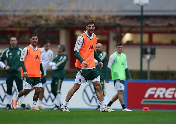 意体育部长丨支持每队至少四名意大利球员在场