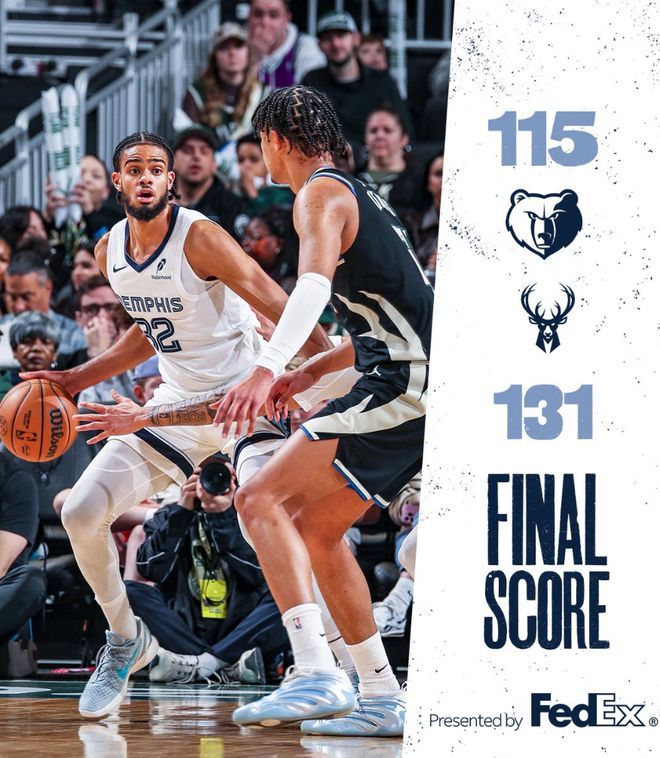 杨瀚森前队友生涯之夜！轰33+三双创8新高：21岁拿双向合同搏命