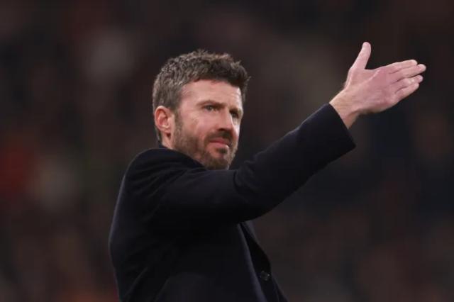 鲁尼&欧文力挺卡里克上位：跟他签两年又能怎么样！