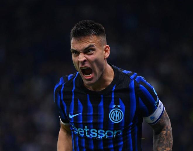 国米官方：劳塔罗当选与罗马一役队内最佳球员