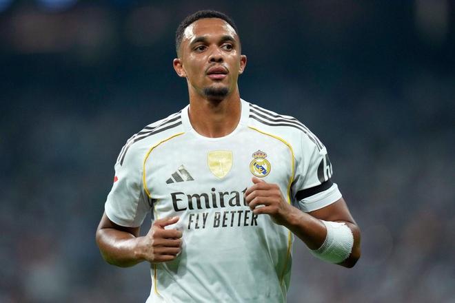 邮报：阿诺德逐渐适应皇马，利物浦球迷或许不愿承认想念他