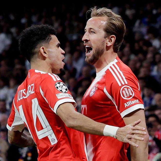 欧冠主场输拜仁，落后巴萨7分，皇马不想四大皆空还得靠姆总熊皇