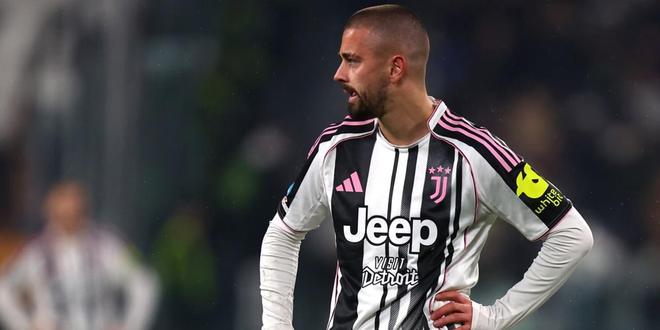 都体：热格罗瓦正考虑今夏离开尤文，贝西克塔斯对他有意