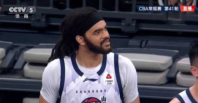 CBA-深圳不敌山东结束15连胜 克里斯复出23+10