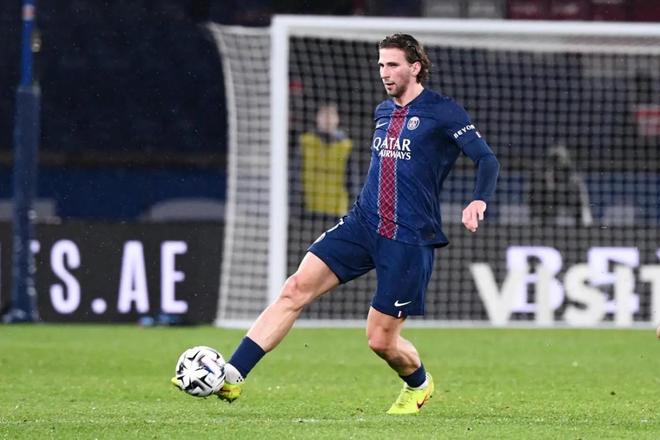 法媒：大巴黎6300万买入扎巴尔尼，就是被伯恩茅斯“诈骗”了