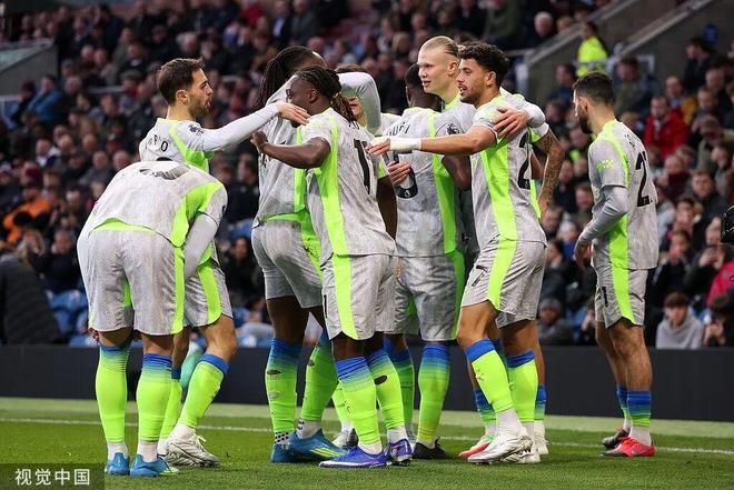 强势超车！曼城11天抹平阿森纳9分领跑优势 再次夺回英超领头羊