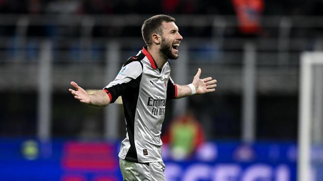 帕夫洛维奇：莫德里奇是榜样；DV9状态好时是意甲最佳前锋