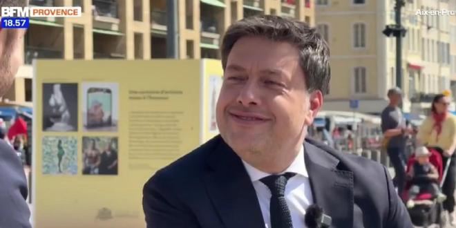 马赛市长抨击马赛新队徽：我见过很多标志，但没见过这么丑的