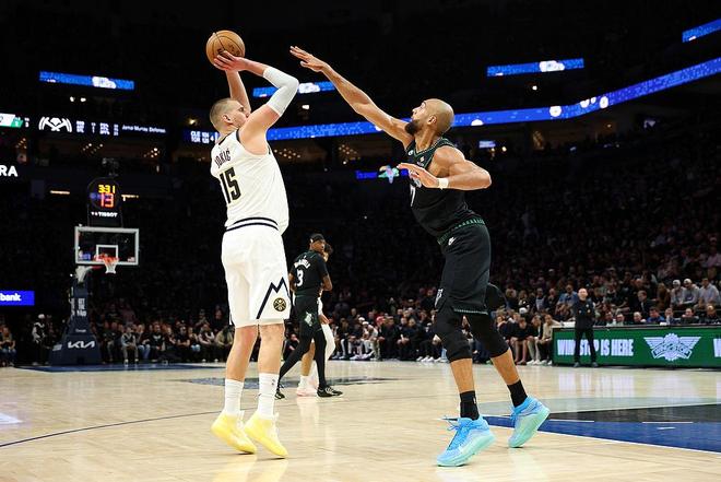 森林狼6人上双2-1掘金 约基奇26投7中戈贝尔10+12