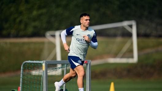 米体：国米不着急让劳塔罗复出，球队为避免伤势复发绝不冒险