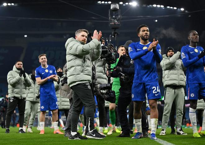 消息人士：麦克法兰深受球员认可，执教能力也备受好评