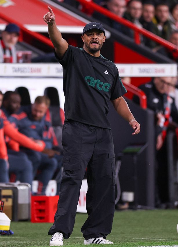 让三追四！拜仁下半场连入4球4-3逆转美因茨