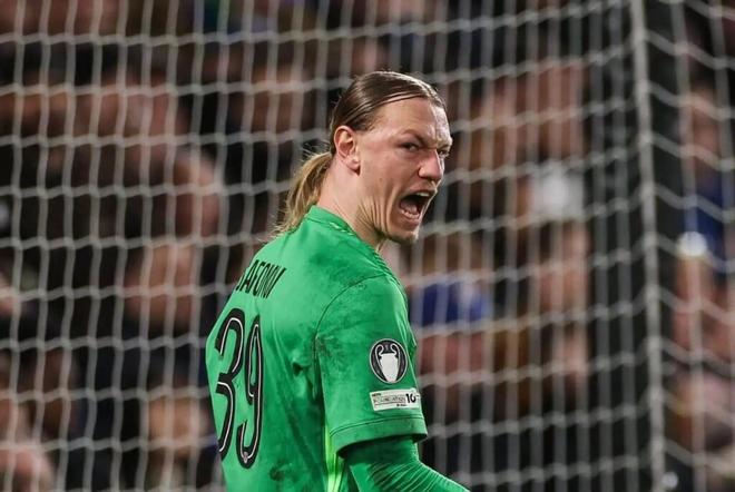 前青训营负责人：萨福诺夫很聪明，他精通数学和国际象棋