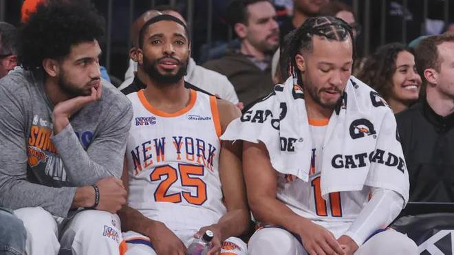 季后赛24分钟板凳：球星信任危机怎么破