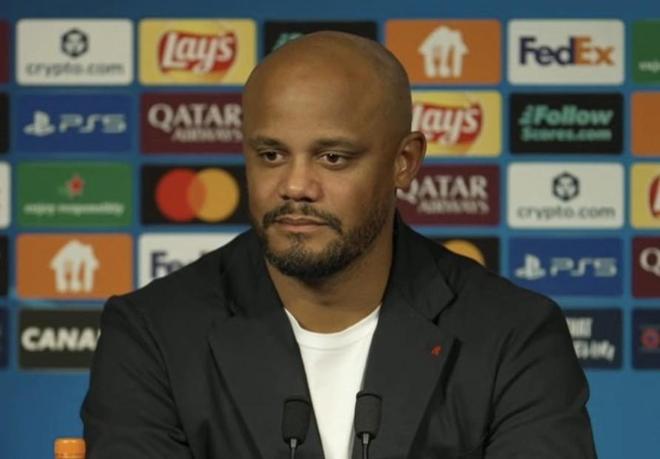 孔帕尼：学穆帅钻洗衣篮进更衣室？我192；凯恩像酒越陈越醇