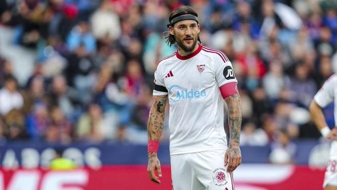 塞维利亚跌入降级区，古德利：为球迷难过，我们会走出低谷