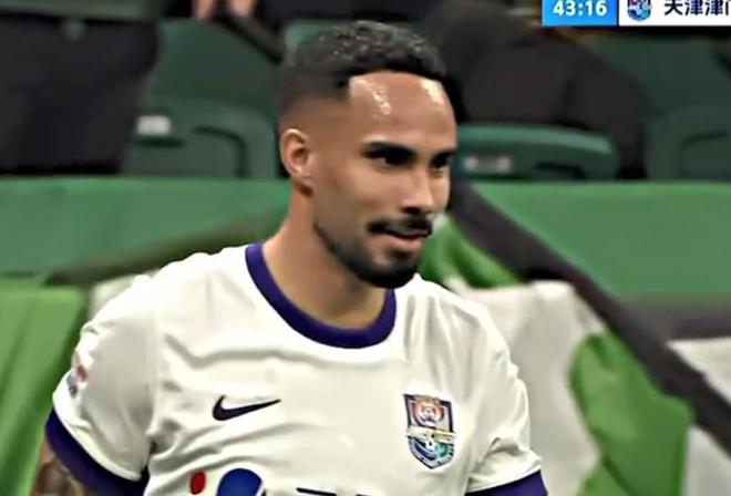 于根伟谈谢蒂内受伤：这跟他登场后一直高强度奔跑有必然联系