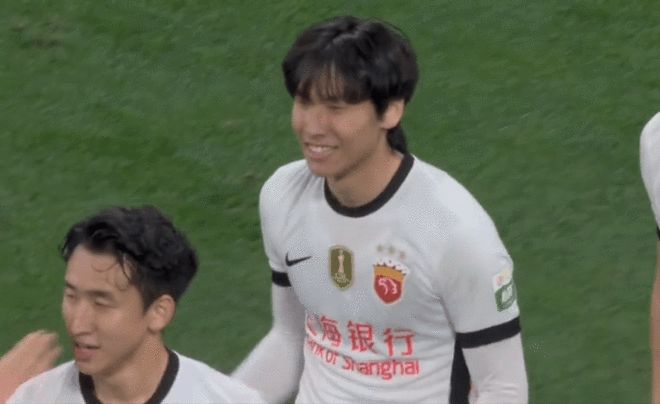 赛季首败！蓉城0-1海港止9连胜 李新翔单刀制胜